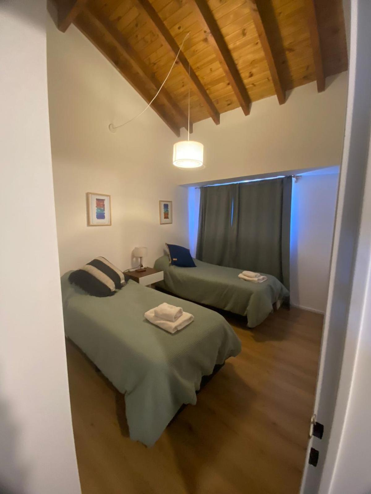 Palacios Bari Alojamientos San Carlos de Bariloche Zimmer foto